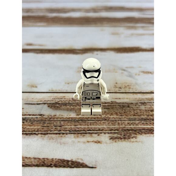 LEGO Star Wars First Order Stormtrooper – 75139 Battle on Takodana - Picture 1 of 2